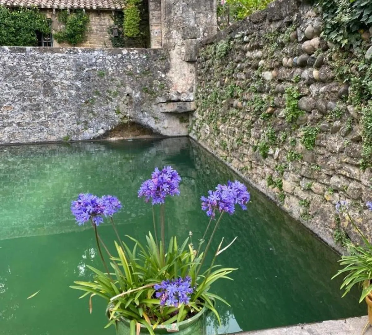 #Gn The Fontlozier Castle #Gn Villa Valence  Holiday home Valence (Drome)