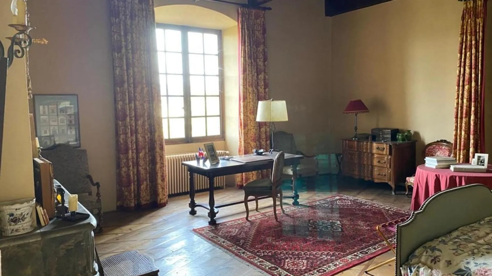 Holiday home #Gn The Fontlozier Castle #Gn Villa Valence